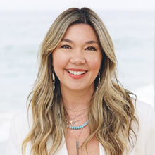 AMANDA_HC_ 220px Amanda Holsinger